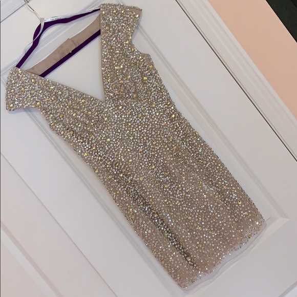 Sherri Hill Dresses & Skirts - Sherri Hill Capped Sleeve Mini Dress